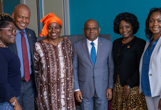 Representatives from UNFPA Latin America and the Caribbean standing with Dr. Natalia Kanem