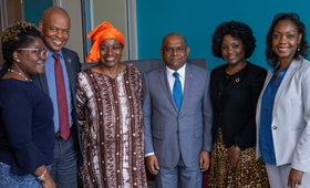 Representatives from UNFPA Latin America and the Caribbean standing with Dr. Natalia Kanem
